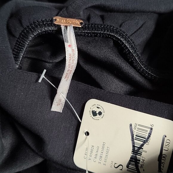 Free People Runaway Knit Mini Dress Size S Black Twist Detail on Skirt NWT - Picture 2 of 16